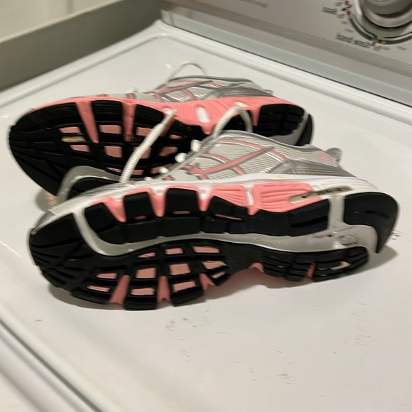 3 for 15 sale 🦃 Nike shoes - Picture 4 of 4